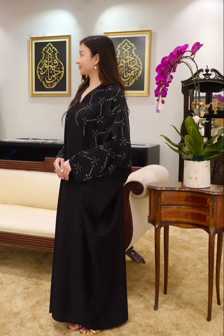 Lily Dress in Black