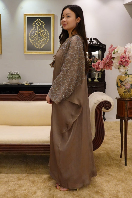 Dhea Dress in Brown